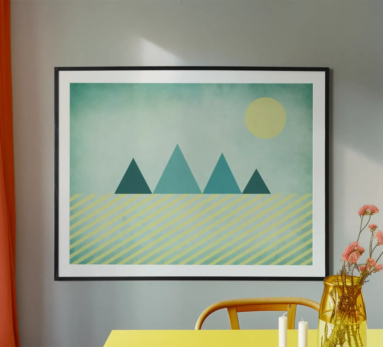 4 Montagne geometriche poster con telaio in plastica da Kim Hubball Studio