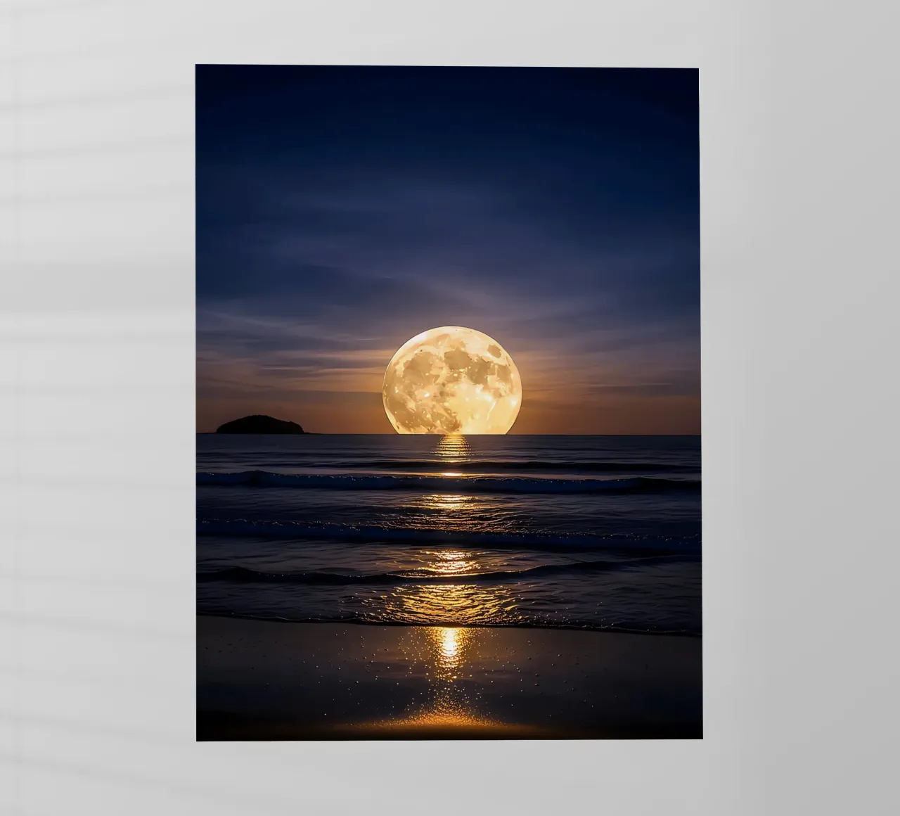 Luna piena sull'oceano di notte pellicola backlit da ShopByHaru
