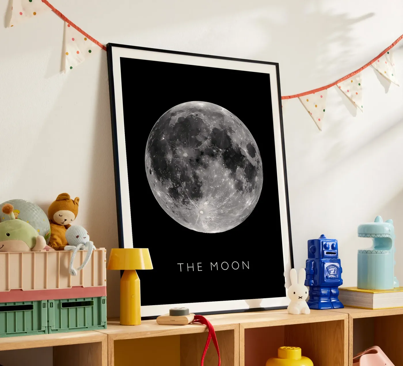 The Moon poster de ShopByHaru