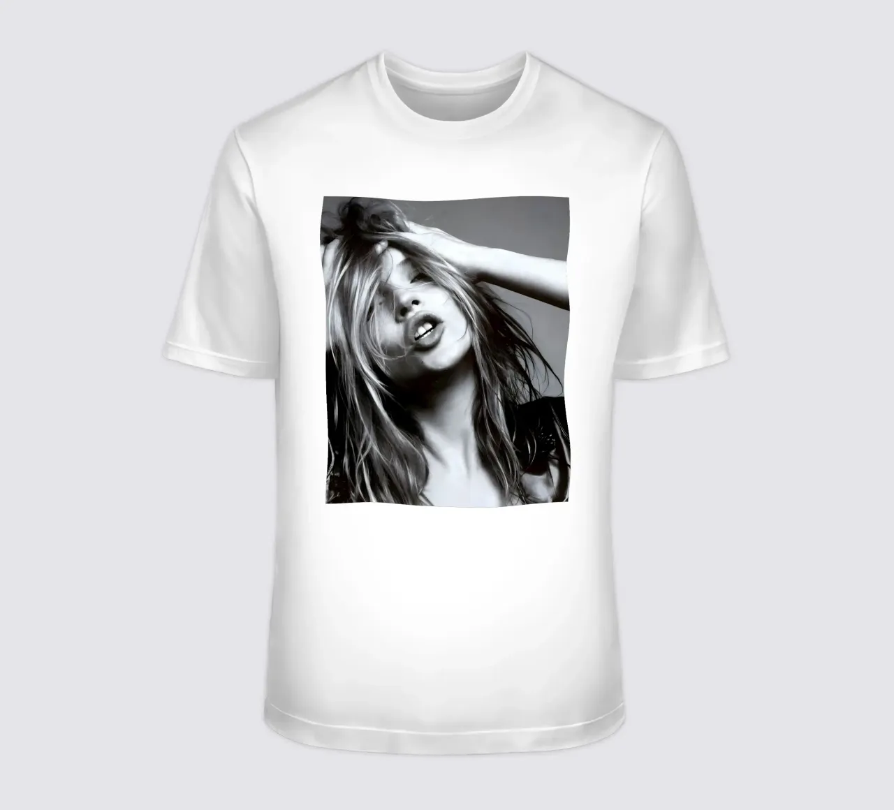 Kate Moss monocromatica t-shirt da vintage singer
