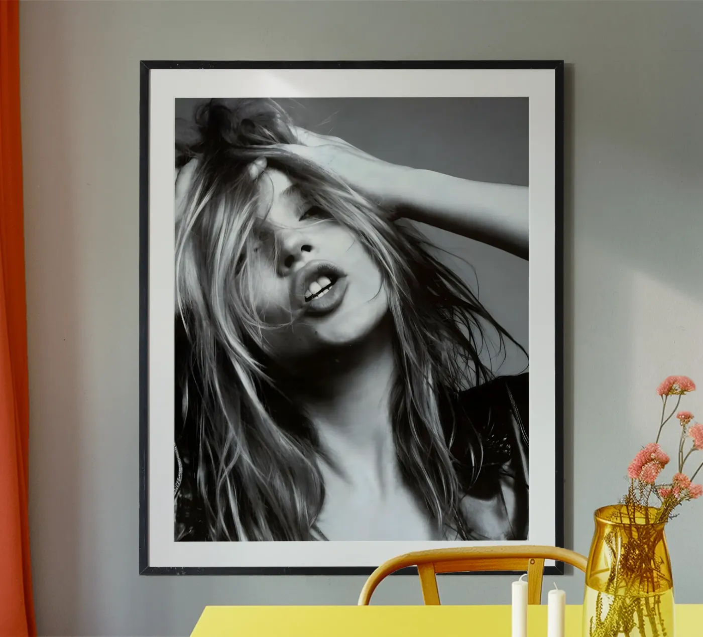 Kate Moss monocromatica poster da vintage singer