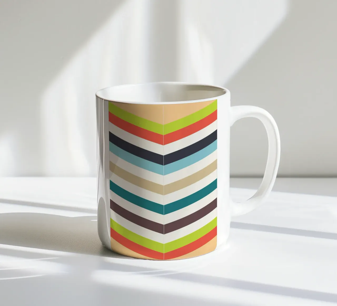 linea colore vettoriale tazza in ceramica da Plumpz