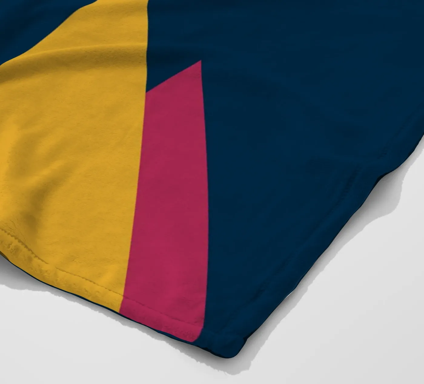 berg vector kleur fleecedeken van Plumpz