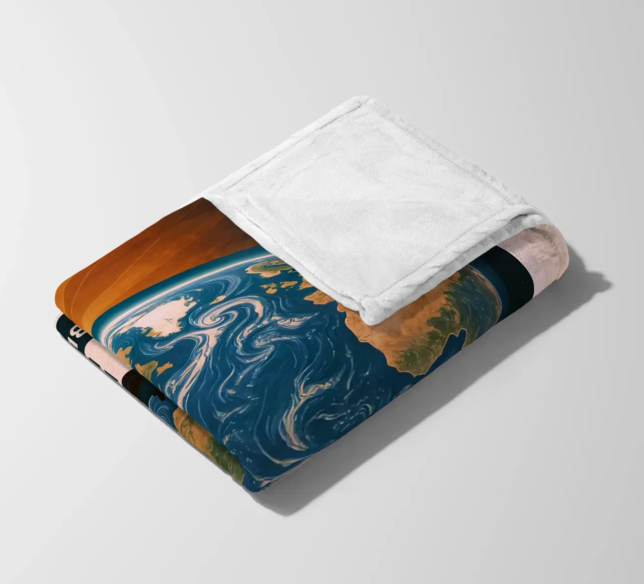 Erde_ Das blassblaue Wunder Fleecedecke von ShopByHaru
