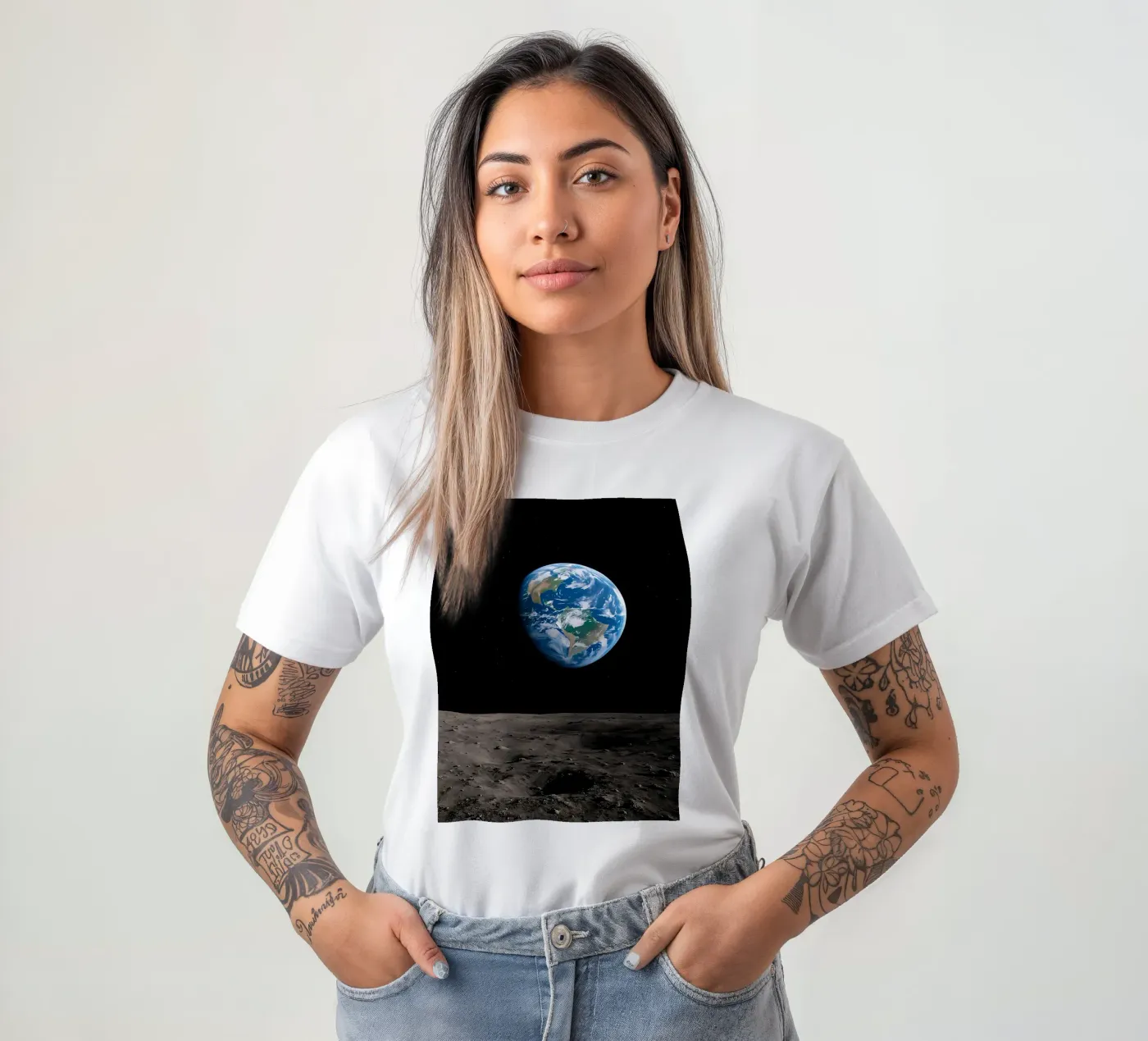 Earthrise t-shirt da ShopByHaru
