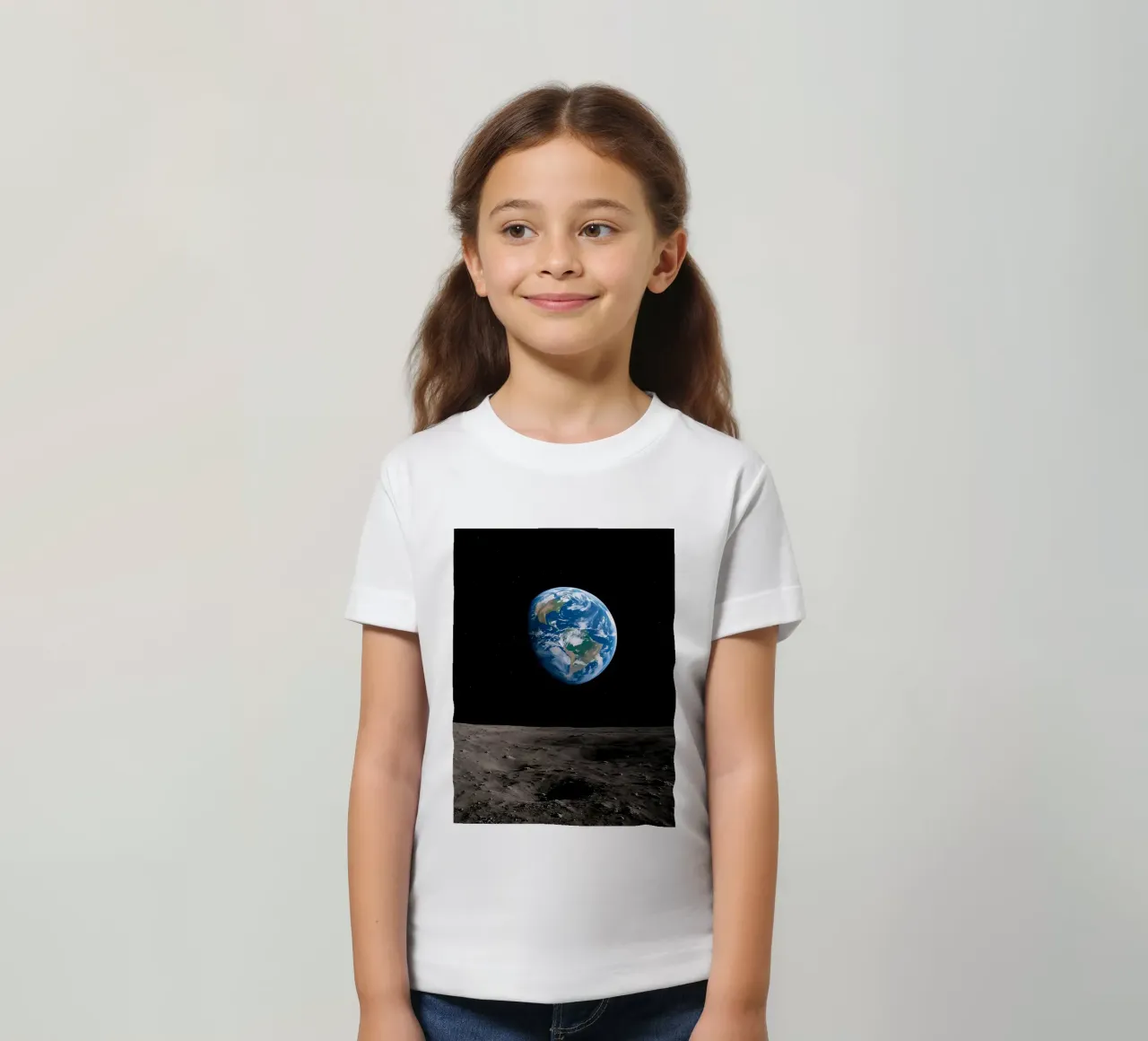 Earthrise kinder t-shirt van ShopByHaru