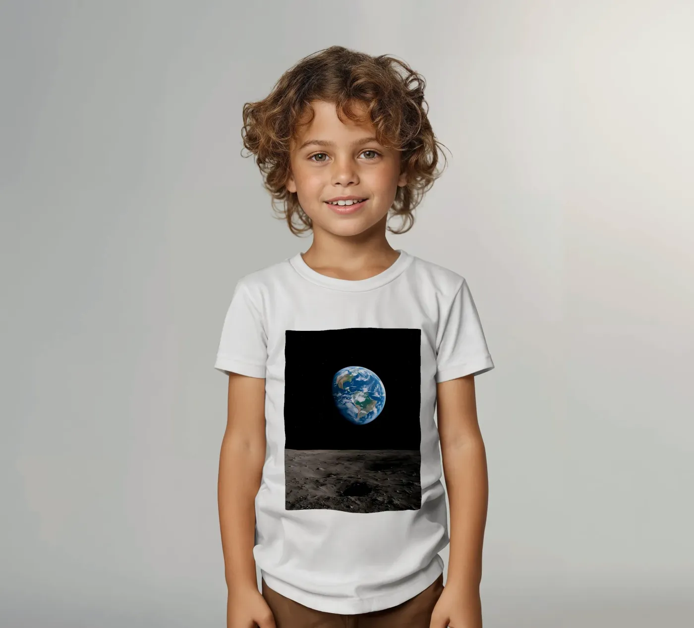 Earthrise t-shirt bambini da ShopByHaru