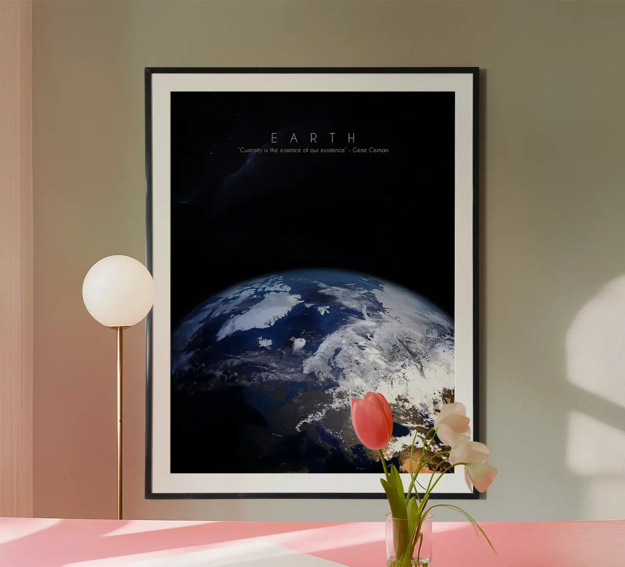 Aarde poster van ShopByHaru