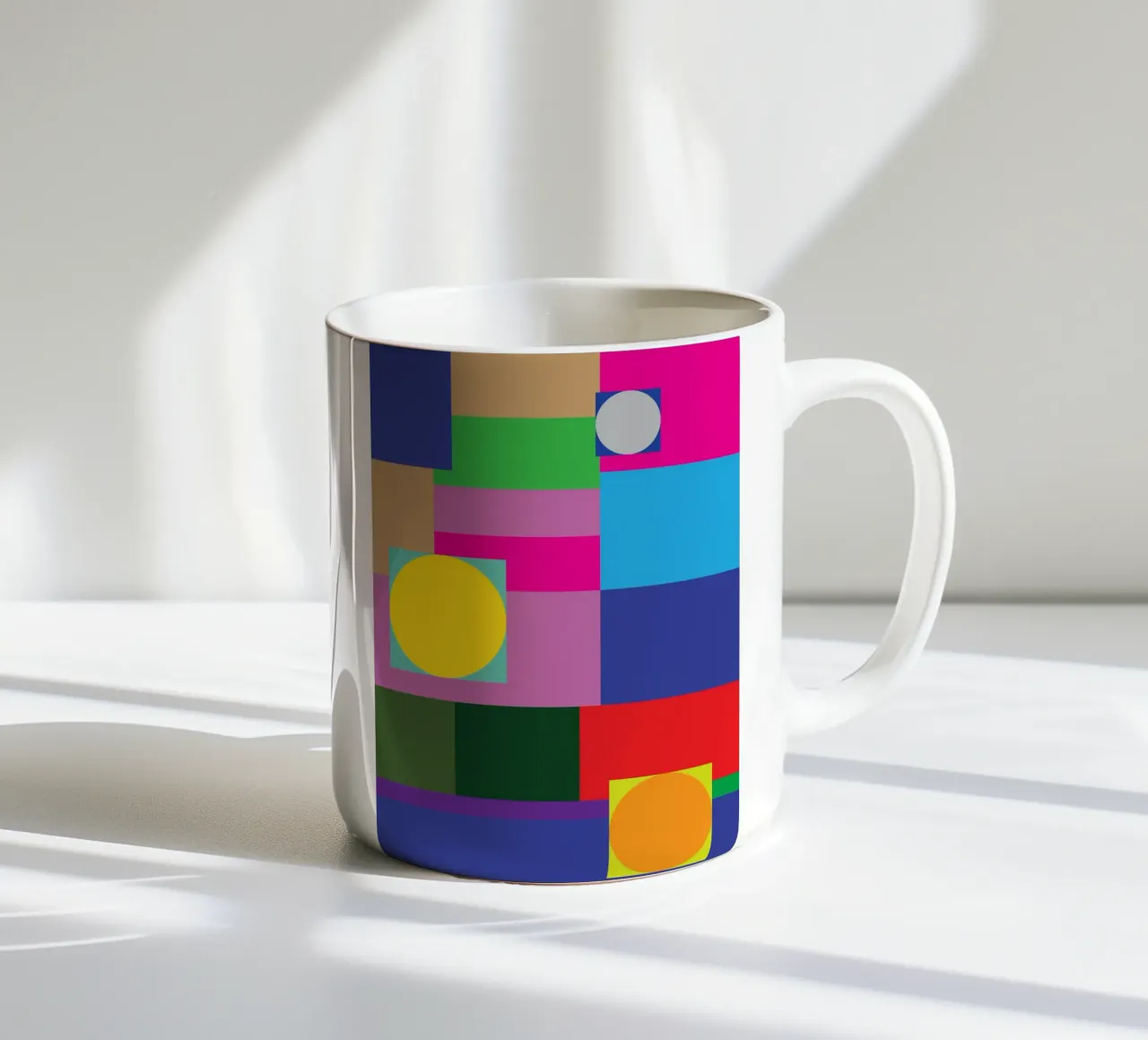 rectángulo y círculo taza de cerámica de Plumpz