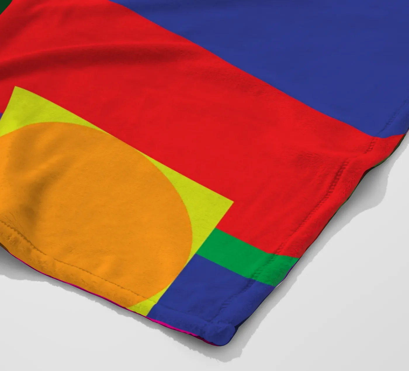 rectangle and circle Fleecedecke von Plumpz