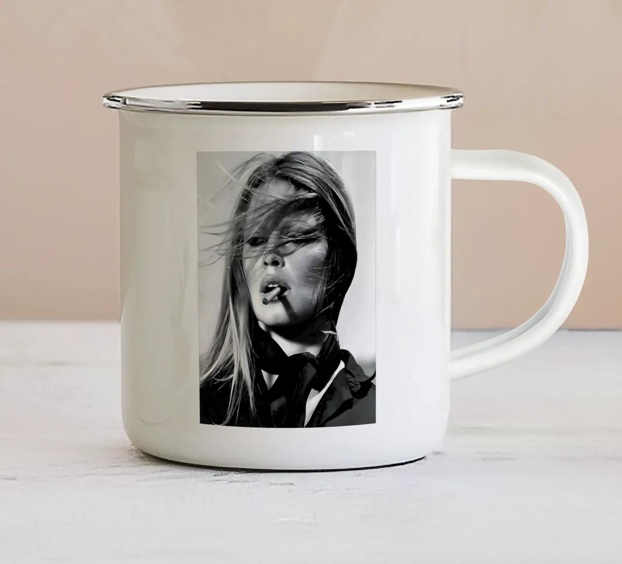 Un momento di fumo tazza in smalto da vintage singer