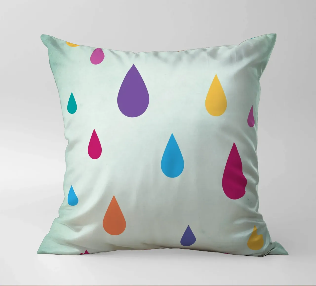 Gocce di pioggia arcobaleno cuscino da Kim Hubball Studio