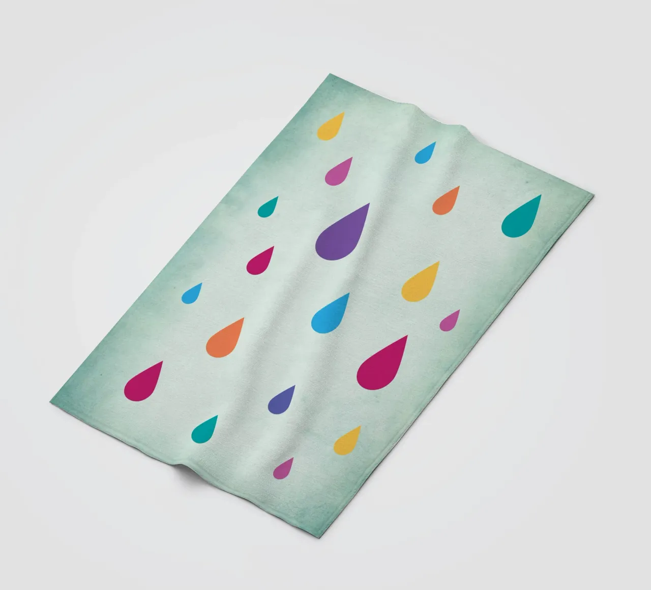 Gocce di pioggia arcobaleno coperta in pile da Kim Hubball Studio