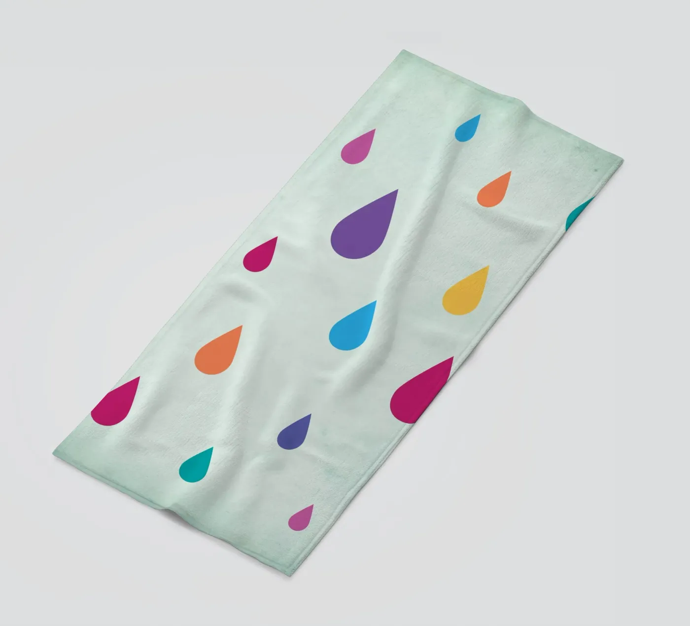 Gocce di pioggia arcobaleno telo mare da Kim Hubball Studio