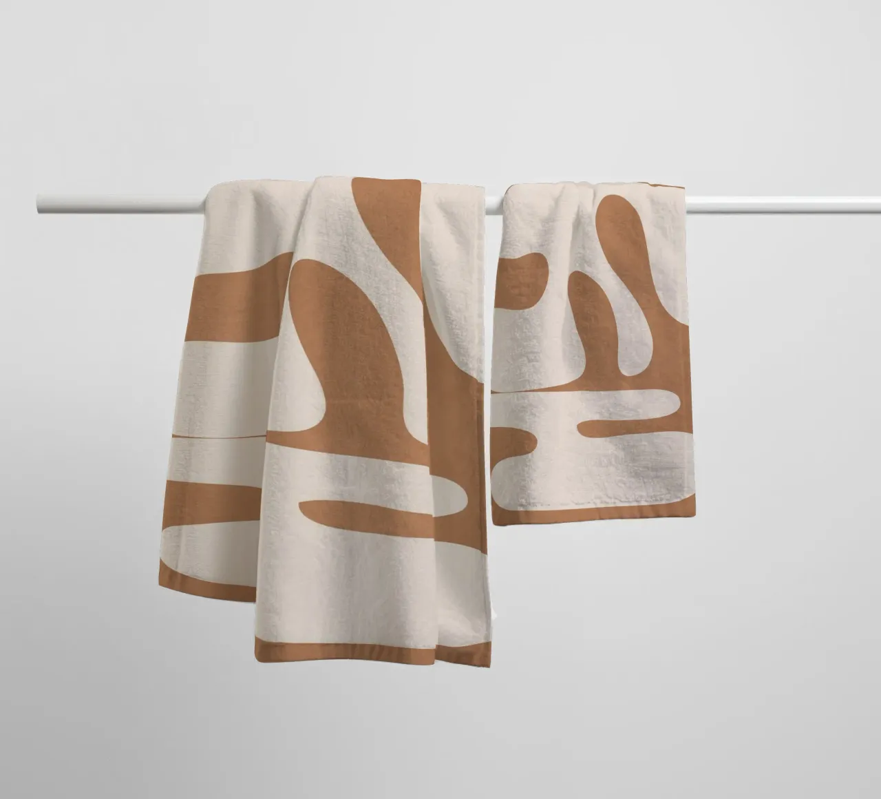 Modern Abstract Shapes 02 asciugamano da bagno da Nadjaa