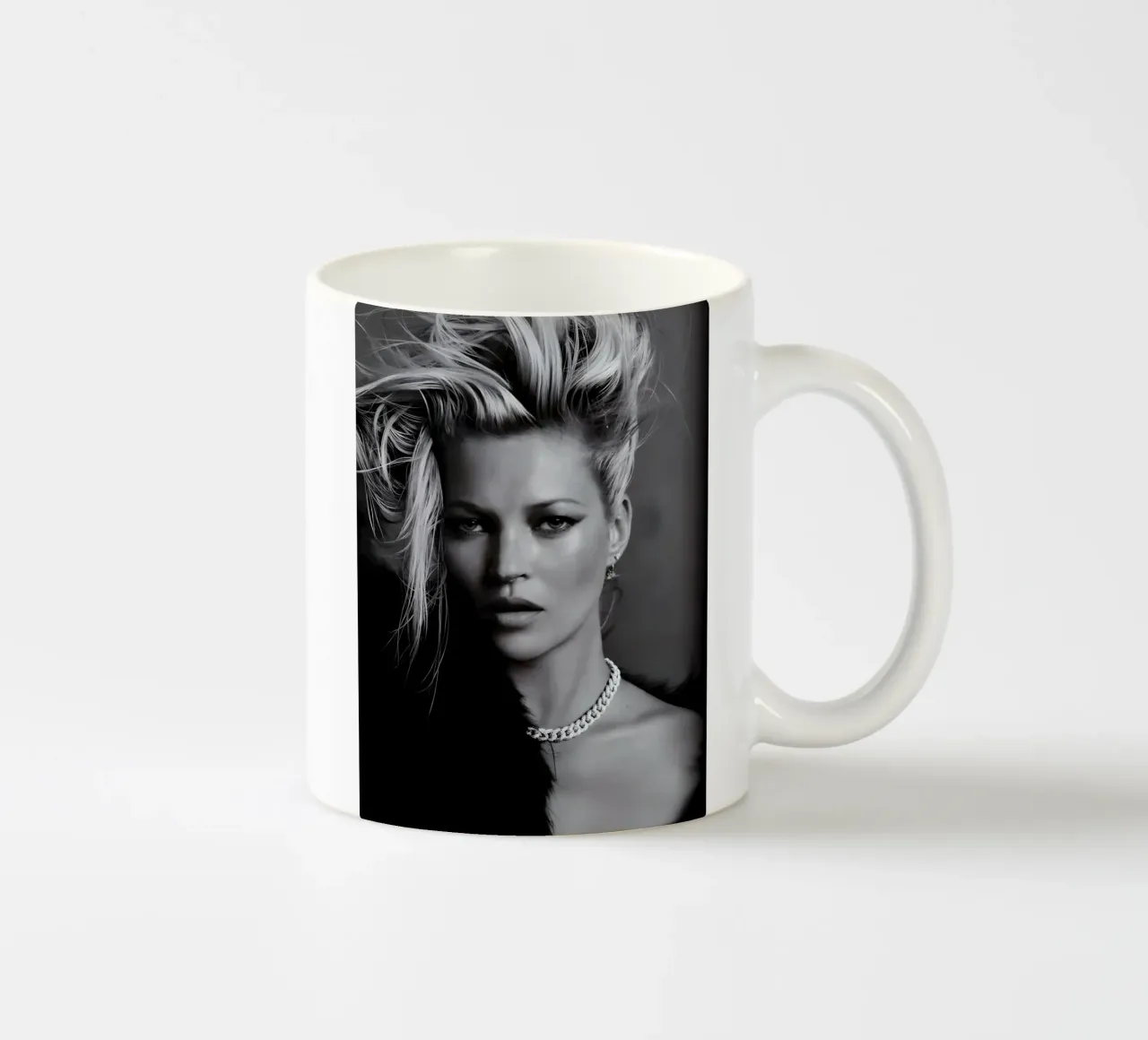 Ritratto di alta moda tazza in ceramica da vintage singer