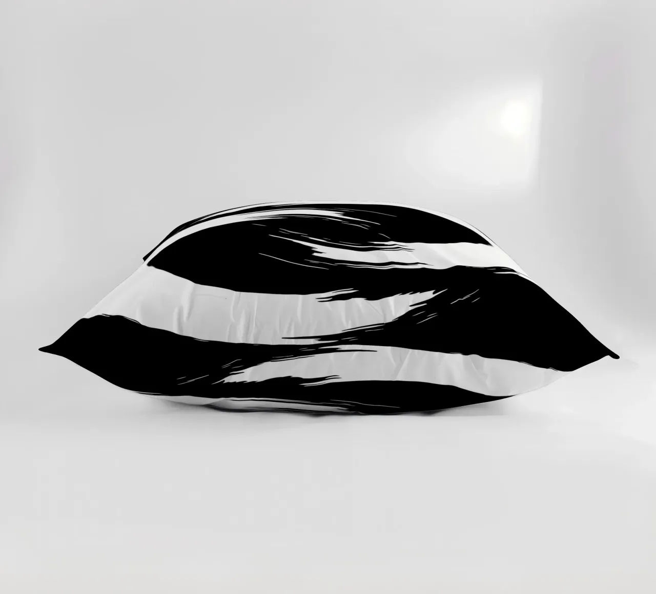The Interlocking Ensō cuscino da LisaArtes