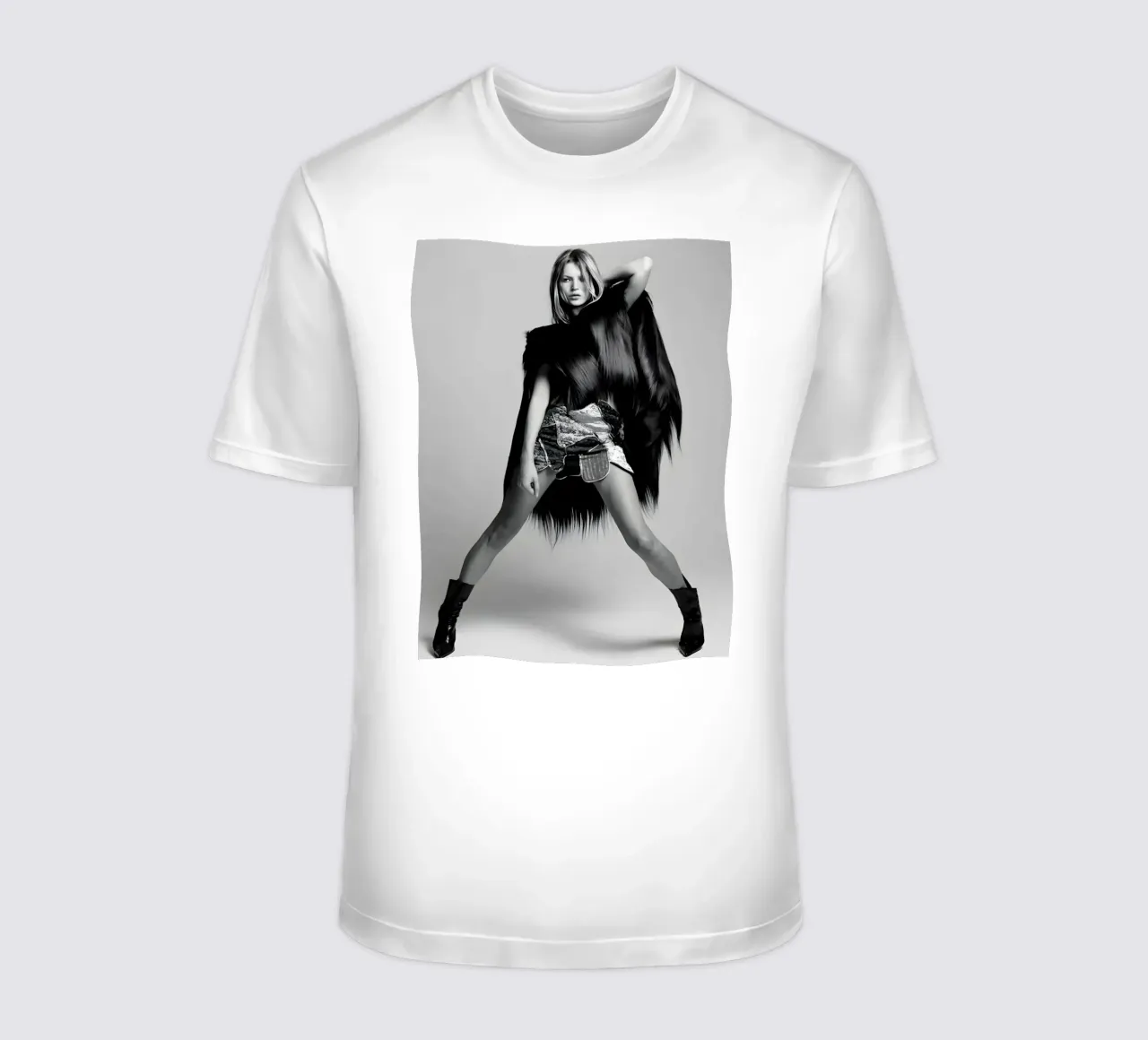 Ragazza alla moda t-shirt da vintage singer