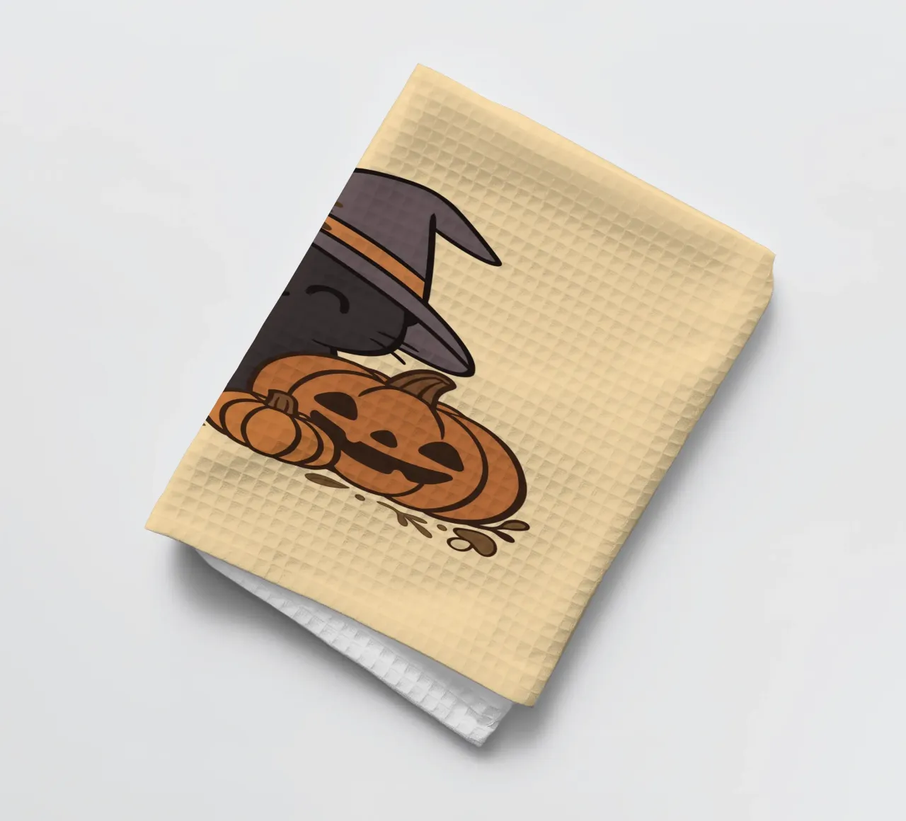 Niedliche schwarze Katze Hexe mit Kürbis - Herbst Kawaii Halloween Geschirrtuch von Kiroiharu