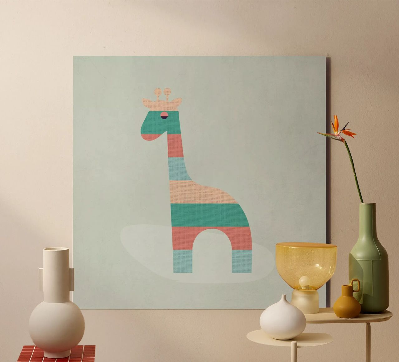 Simpatica giraffa a strisce alluminio dibond da Kim Hubball Studio