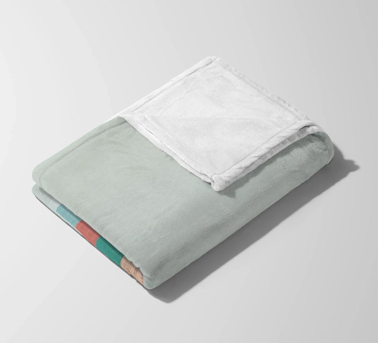 Simpatica giraffa a strisce coperta in pile da Kim Hubball Studio
