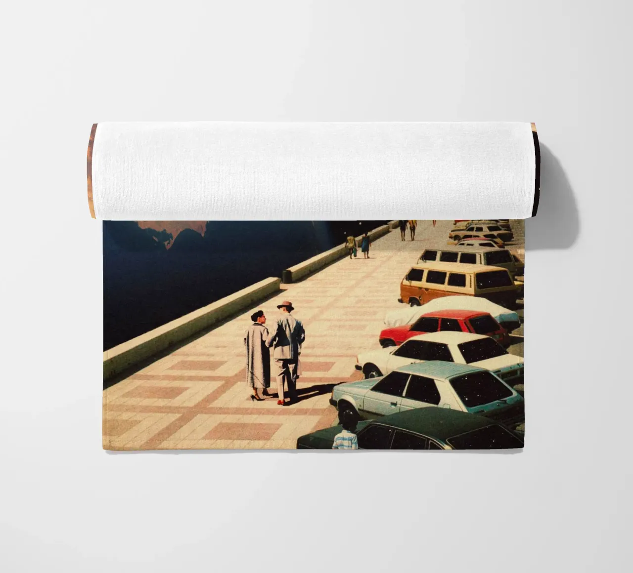Space Promenade beach towel by Taudalpoi