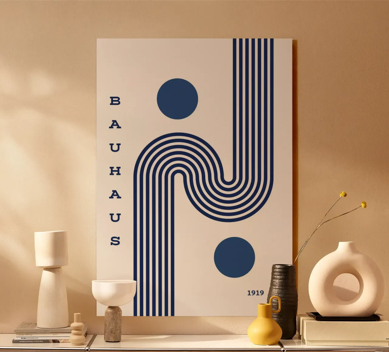 Bauhaus 1919 S-Curve Art | Linea parallela blu minimalista Pri pannello forex da Grungeo