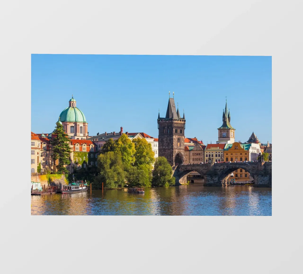 PRAG 05 telo in pvc da Tom Uhlenberg