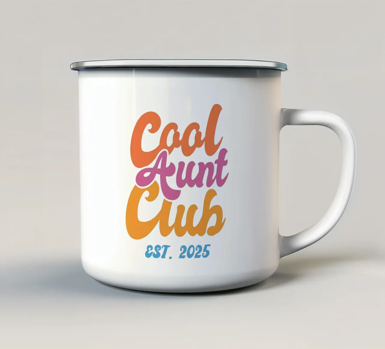 Idea regalo per il Club delle zie cool 2025 tazza in smalto da Typo Designs