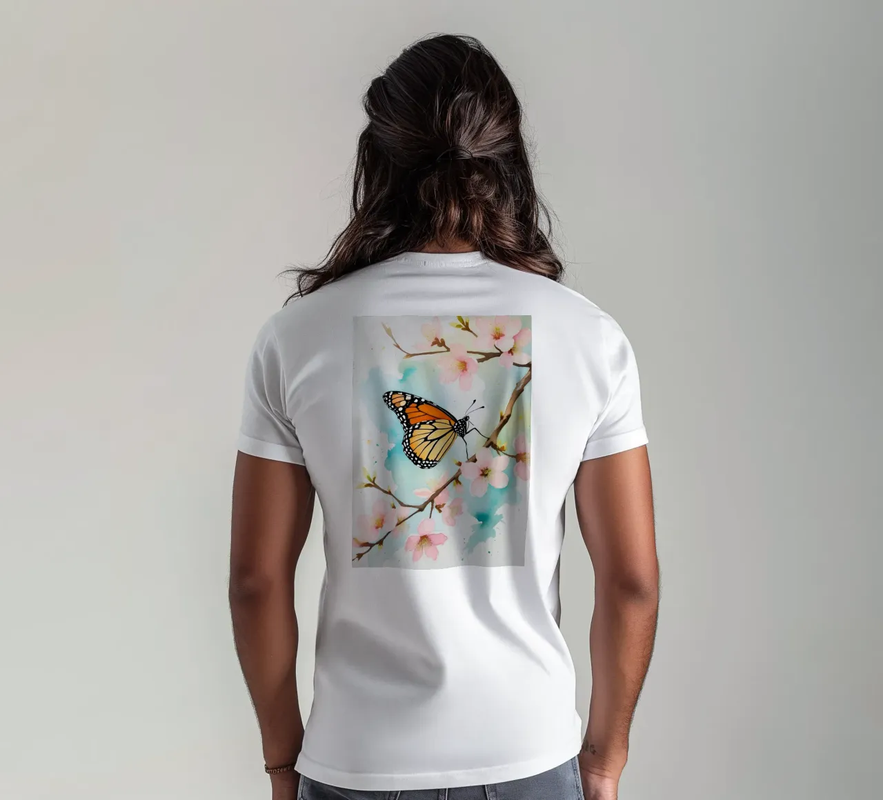 Pittura digitale di farfalla monarca e fiori di ciliegio t-shirt da Bloom And Brush