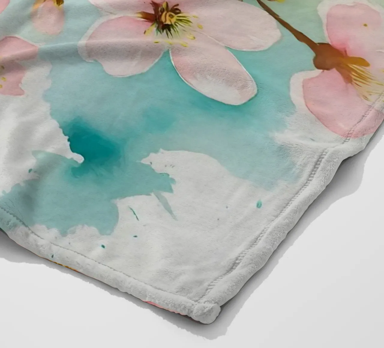 Pittura digitale di farfalla monarca e fiori di ciliegio coperta in pile da Bloom And Brush