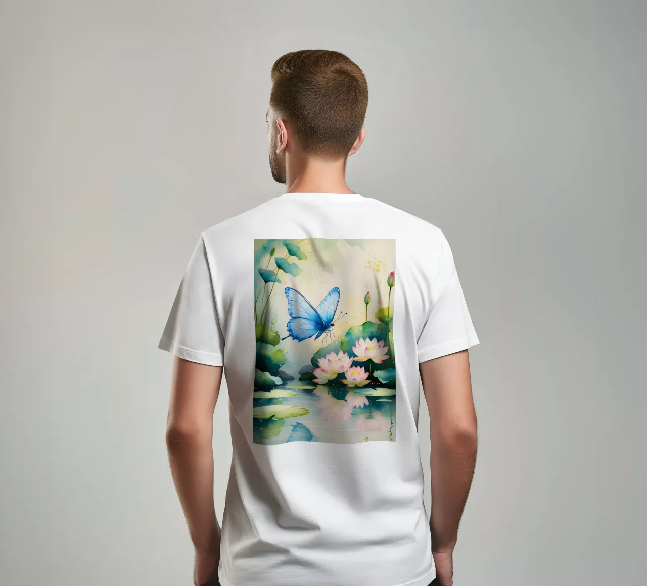 Pittura digitale di farfalla e ninfee rosa t-shirt da Bloom And Brush