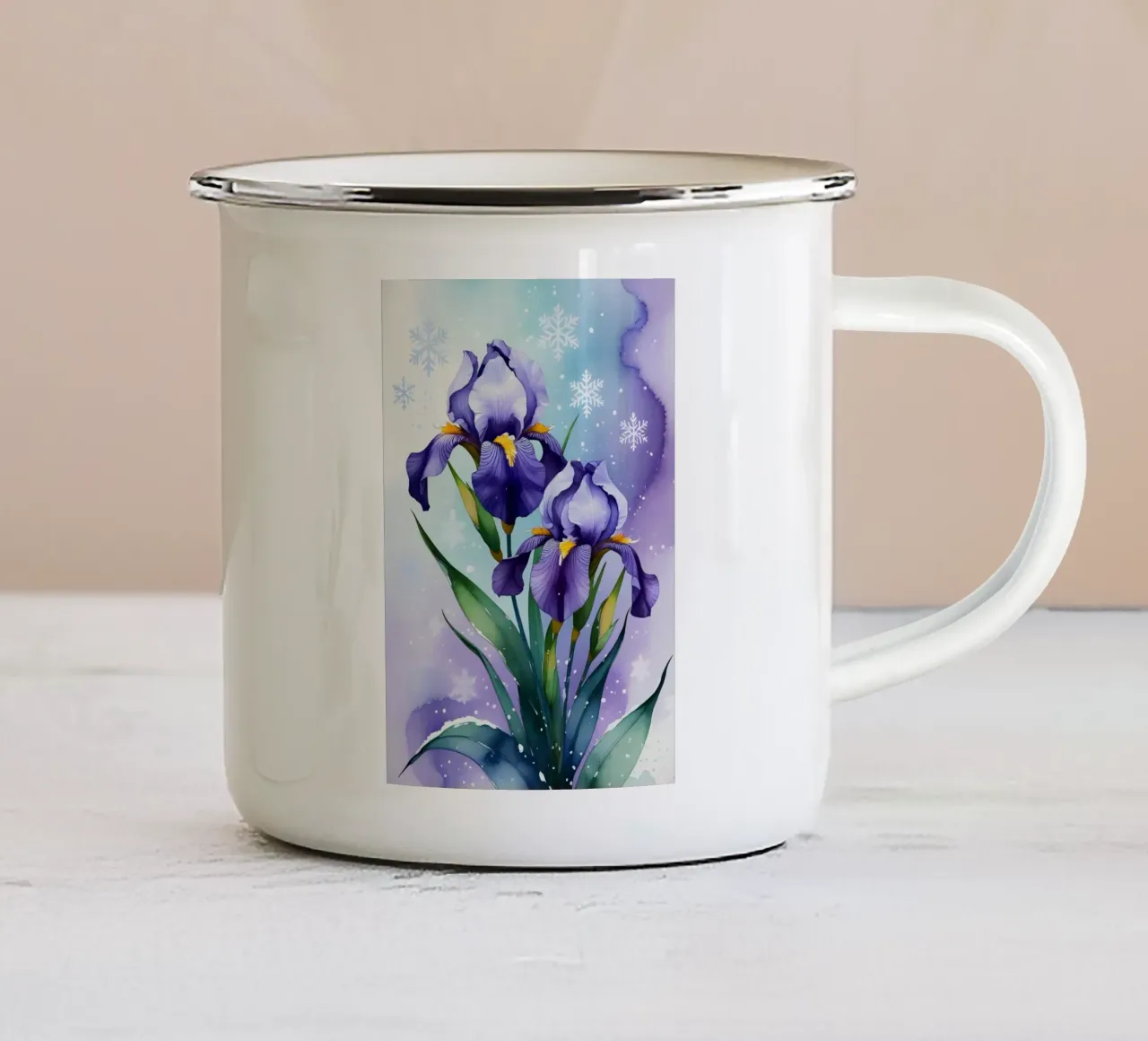 Pittura digitale di fiori di iris viola e fiocchi di neve tazza in smalto da Bloom And Brush