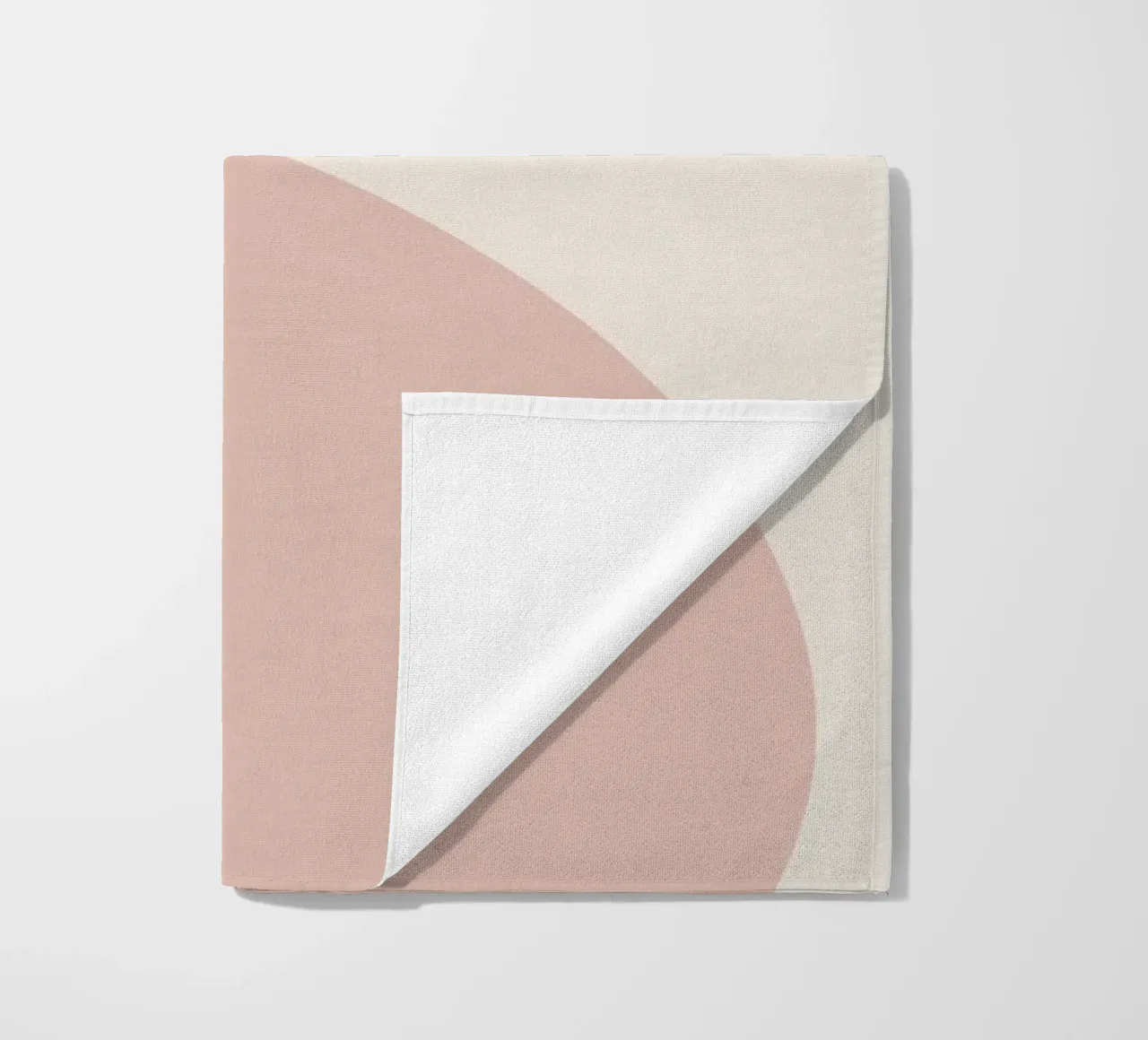 Forme geometriche astratte di cerchi in pastello telo mare da DesignDoodle