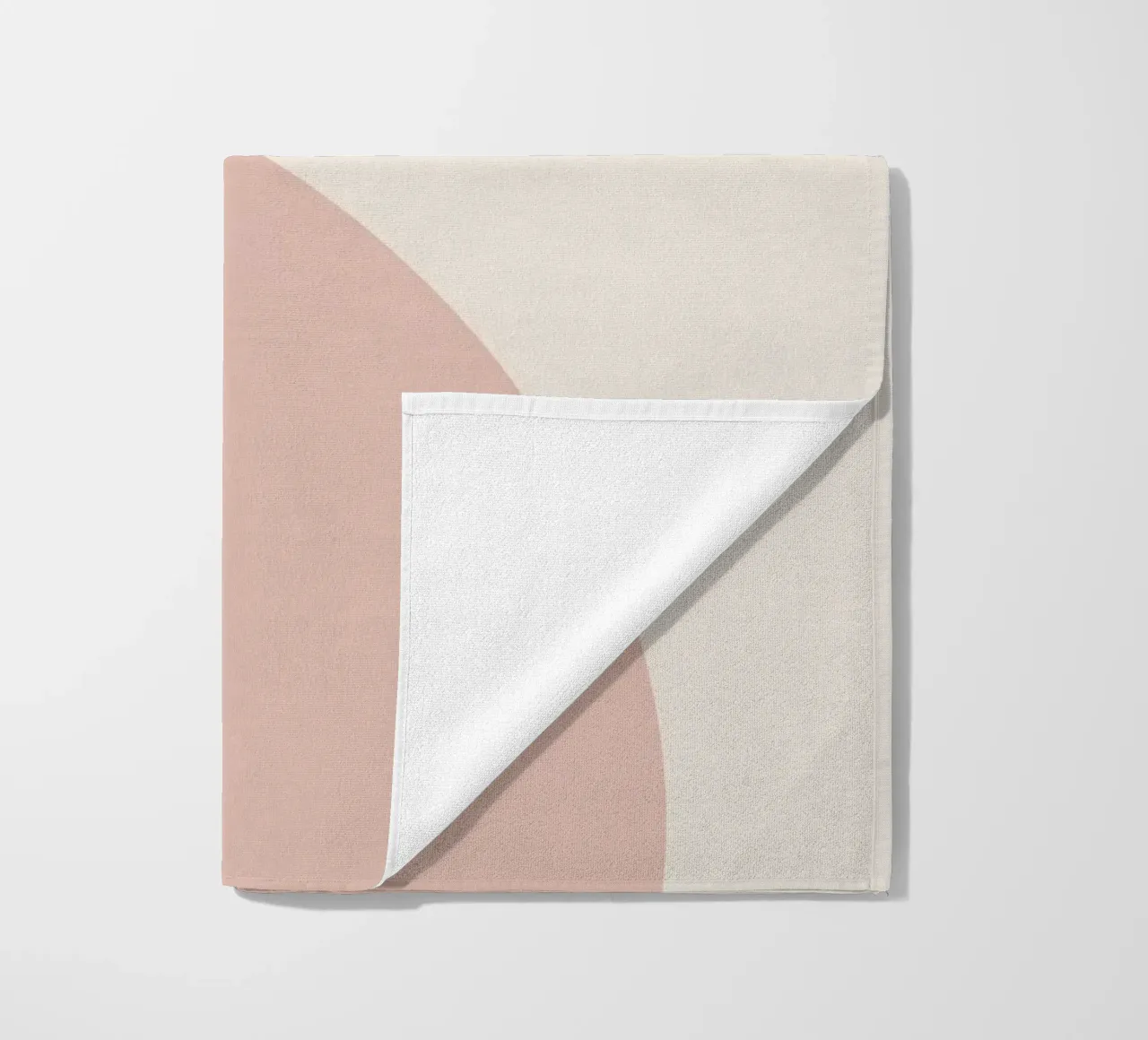 Forme geometriche astratte di cerchi in pastello telo mare da DesignDoodle