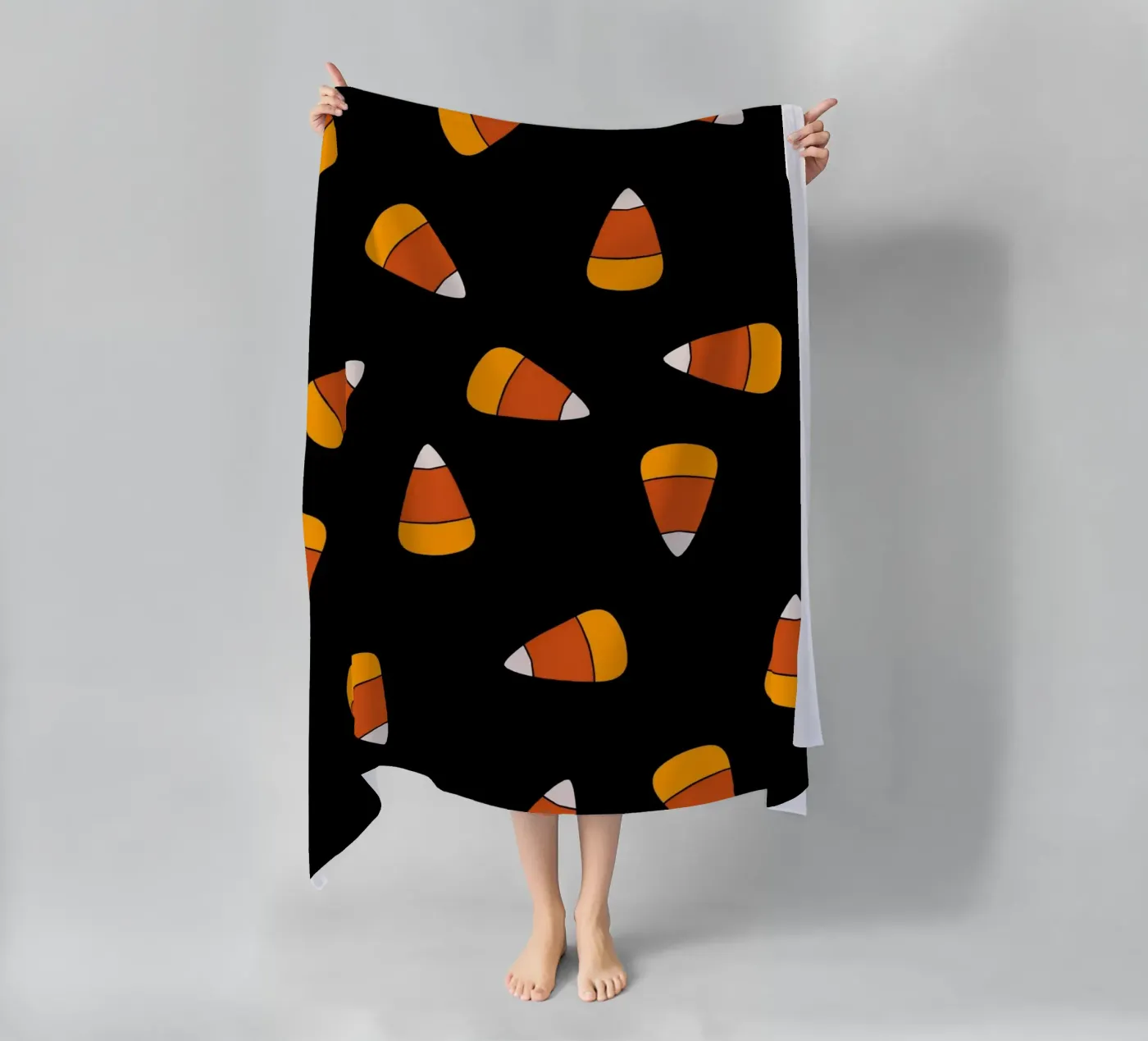 Candy corn pattern Halloween telo mare da TijanaArtStudio88