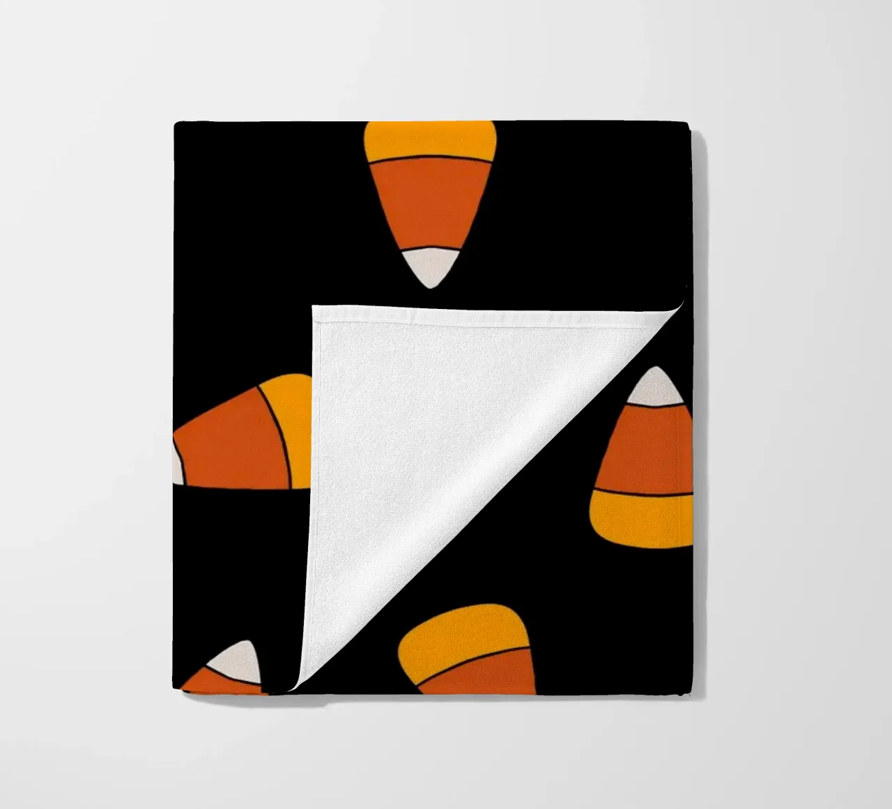 Candy corn pattern Halloween telo mare da TijanaArtStudio88