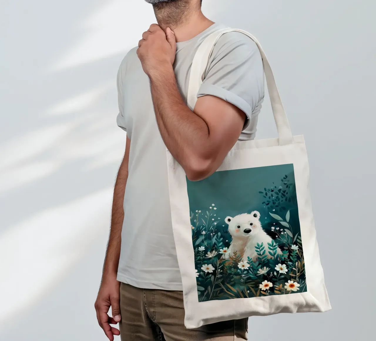Orso polare in fiori borsa in juta da Damion Francis