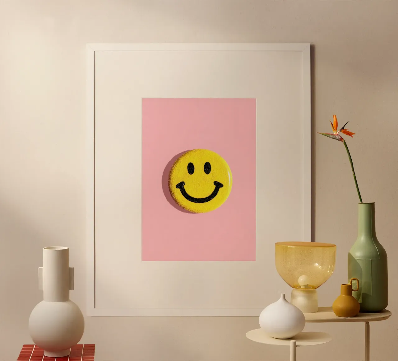 Gele smiley Dopamine Button Flat Lay hahnemühle van Nikis Art Studio