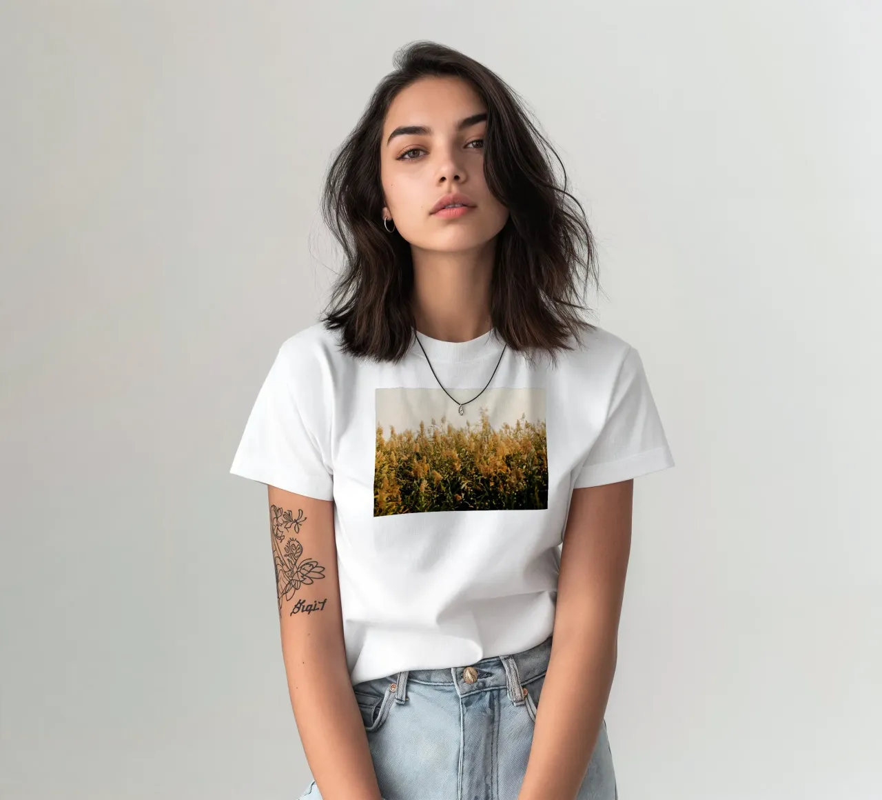 Wiesenfeld in Ungheria t-shirt da Simon Koy