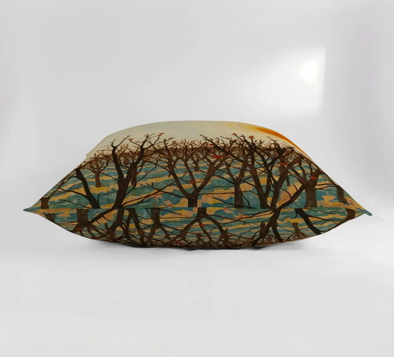 Paesaggio autunnale con sole e alberi spogli cuscino da DesignDoodle