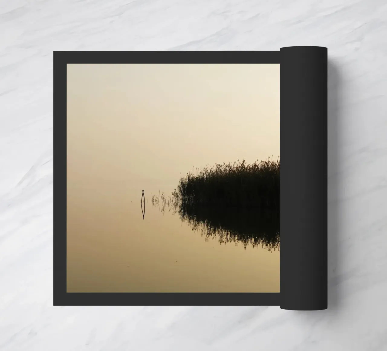 Spätherbst am Plattensee, Ungarn Fußmatte von Simon Koy