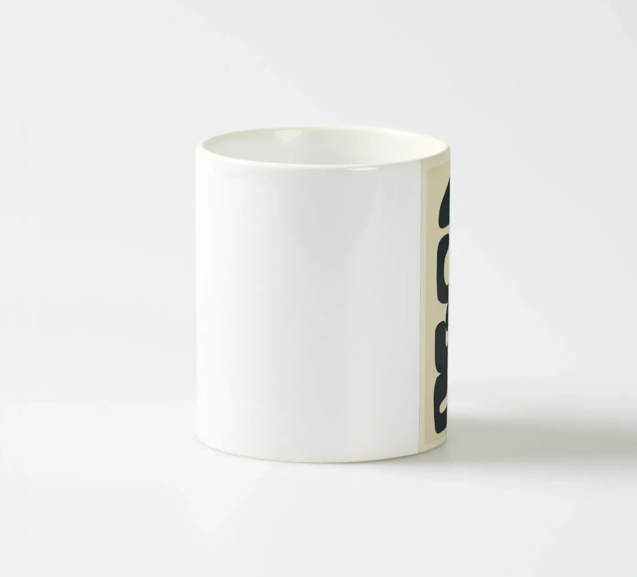 Modern Abstract Shapes 4 keramische mok van Nadjaa