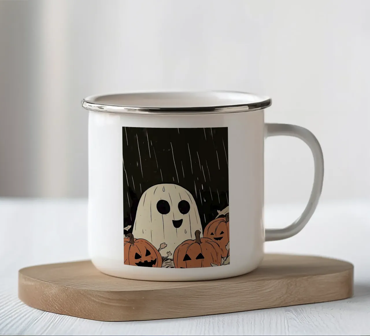 Fantasma di Halloween e zucche sotto la pioggia tazza in smalto da HARU HARU