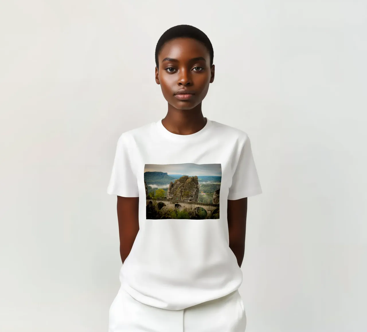 Bastei / Ponte di Bastei - Svizzera sassone in autunno t-shirt da Bold and Retro