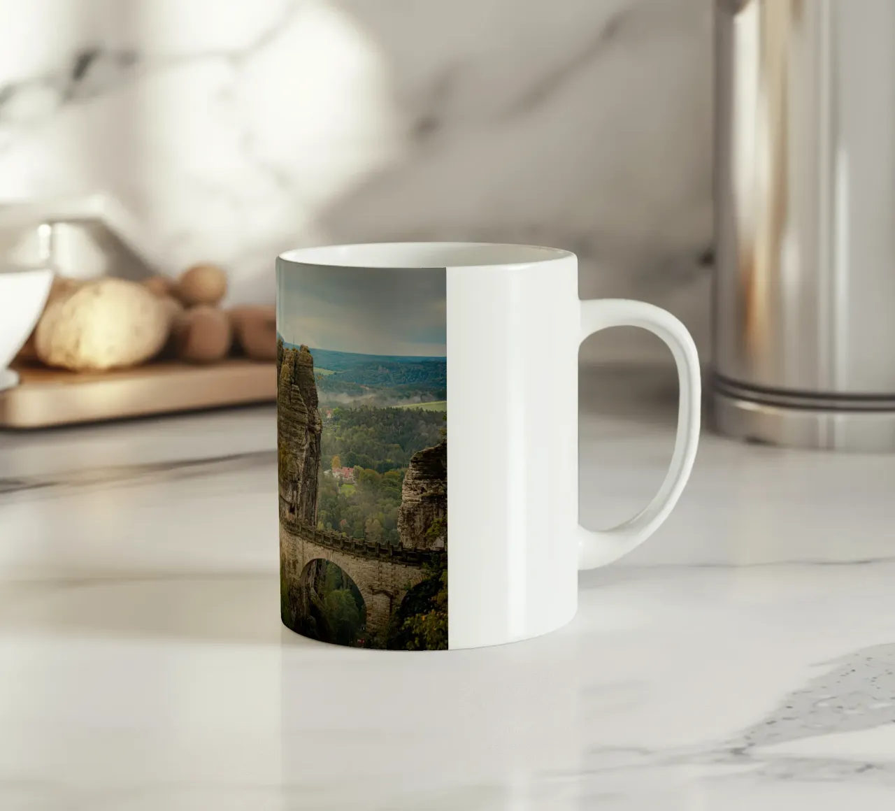 Bastei / Ponte di Bastei - Svizzera sassone in autunno tazza in ceramica da Bold and Retro