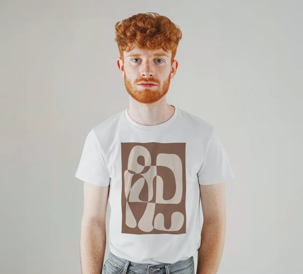 Mocha Modern Abstract 1 t-shirt da Nadjaa