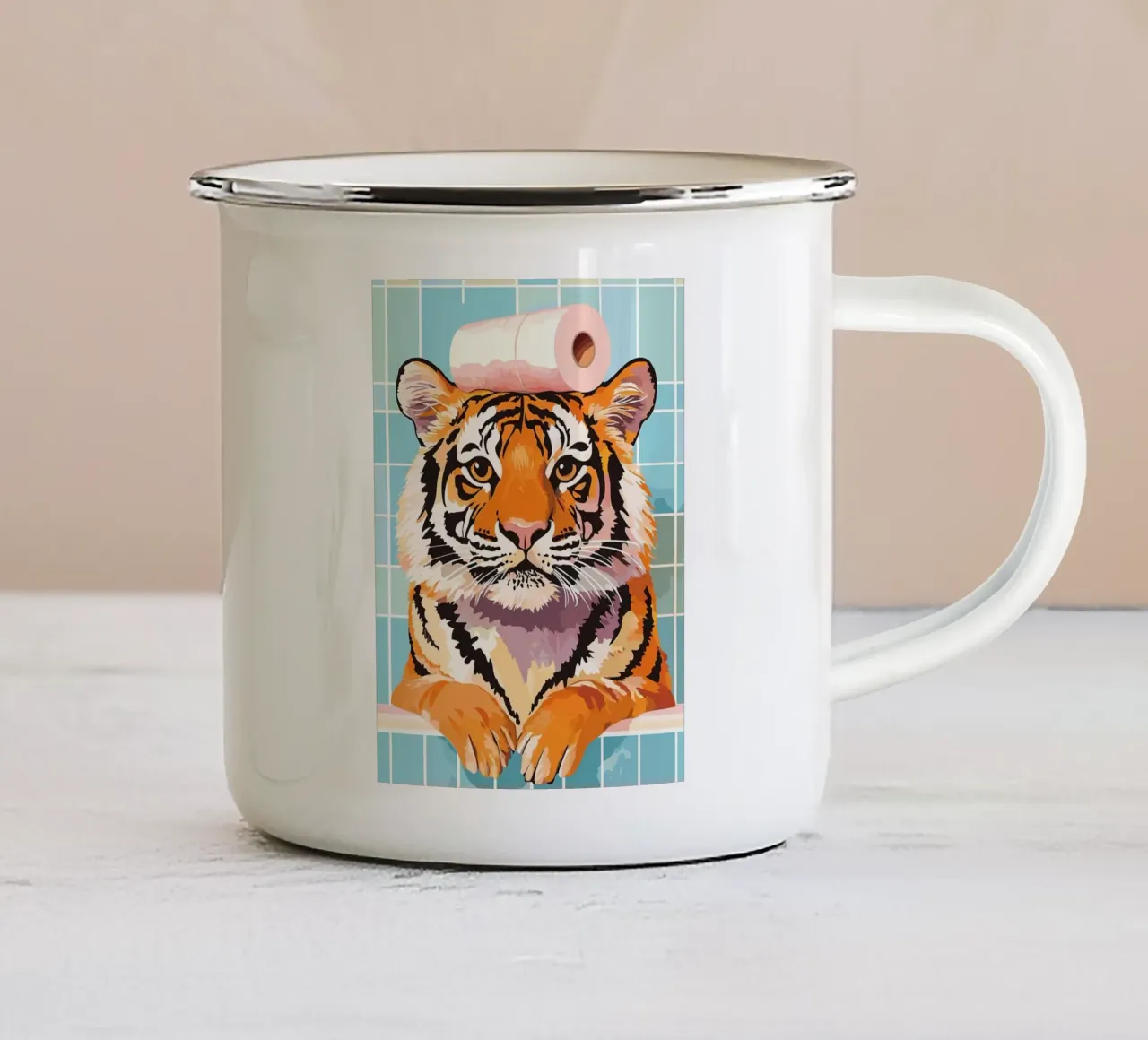 Tigre con carta igienica in testa tazza in smalto da JoyWalkerShop