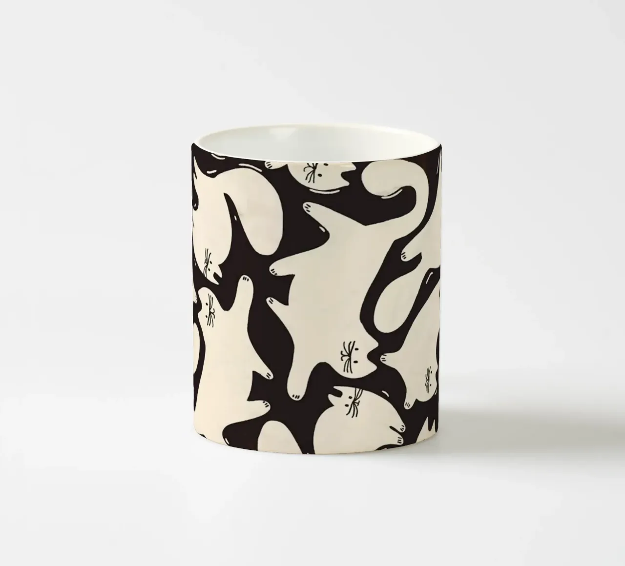 Tumbling Cats - Gattini neri e color crema tazza in ceramica da showmemars