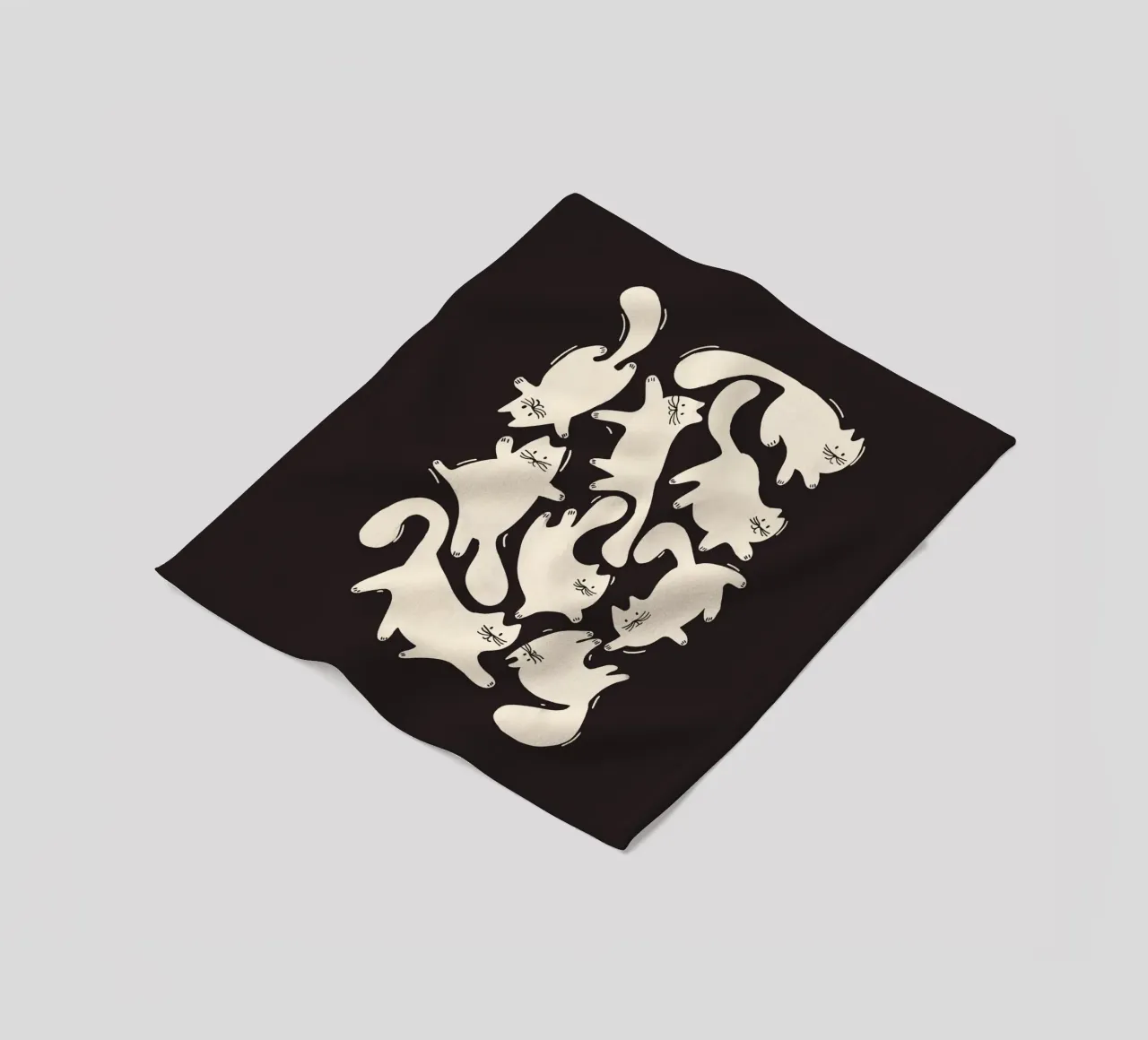 Tumbling Cats - Gattini neri e color crema coperta in pile da showmemars